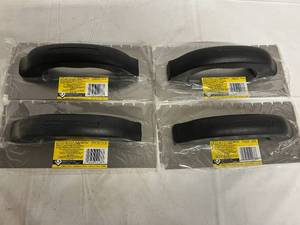 lot 100 image: 4 QEP Economy Notched Trowels