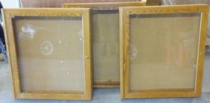 lot 18 image: Locking Wood and Glass Display (3)