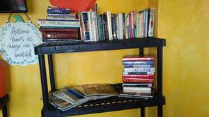 lot 713 image: Assorted Book Collection.