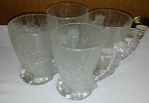 lot 757 image: Flintstones Mugs McDonalds 1995 (4).