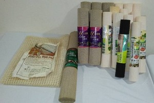 lot 797 image: Grip Ease and Con-tact Grip Liner (16)