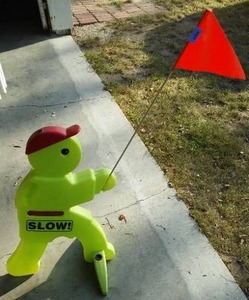 lot 83 image: Step2 Kidalert  SLOW Visual Warning Signal