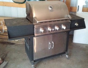lot 58 image: Uni Flame Gas Grill