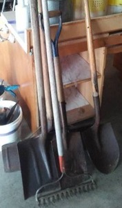 lot 67 image: Assorted Shovels (5) Metal Rake