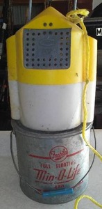 lot 68 image: Cosom Frabill Live Bait Buckets (2)