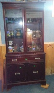 lot 144 image: Antique Wooden Curio Cabinet with Glass Doors and Drawers