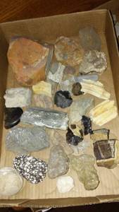 lot 162 image: Collection of Various Rocks and Minerals