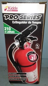 lot 190 image: Kidde Pro Series 210 Fire Extinguisher - Rechargeable, 4lb