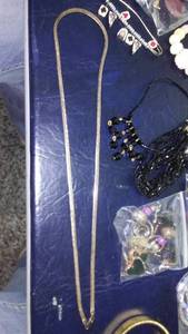 lot 220 image: Sterling Silver Voir Chain and Costume Jewelry