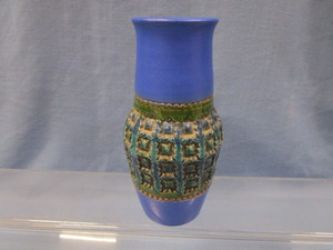lot 109 image: Rosenthal Netter Impressed Vase