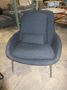 lot 312 image: BLUE DOT CONTEMPORARY UPHOLSTERED CHAIR