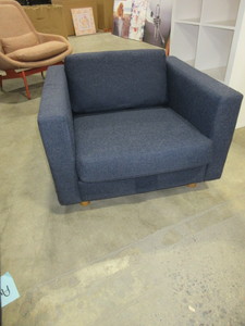 lot 343 image: HERMAN MILLER LISPENARD UPHOLSTERED CHAIR