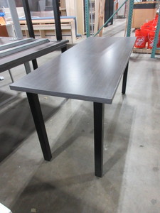 lot 470 image: LAMINATE TOP WORK TABLES