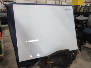 lot 392 image: CLARUS, GLASS, WALL MOUNT WHITE BOARD.