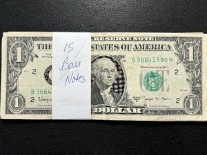 15 - Barr $1 Dollar Federal Reserve Notes
