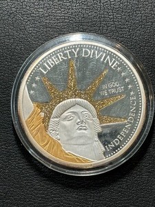 Statue of Liberty Medallion