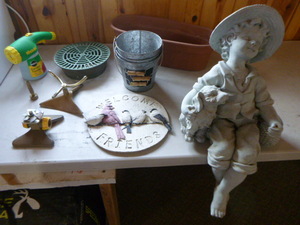 lot 19 image: Lawn and Garden Items