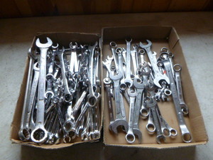 lot 57 image: Lot of Wrenches