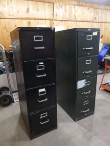 lot 68 image: 4 File Cabinets