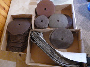 lot 89 image: Miscellaneous Sand PaperDiscs