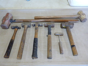 lot 104 image: Lot of Hammers