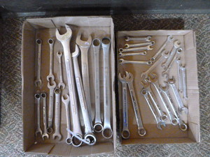 lot 113 image: Lot of Wrenches