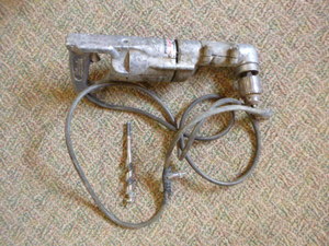 lot 124 image: Milwaukee 12 Right Angle Driver
