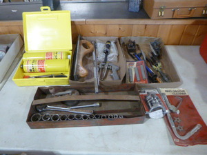 lot 154 image: Garage Tools
