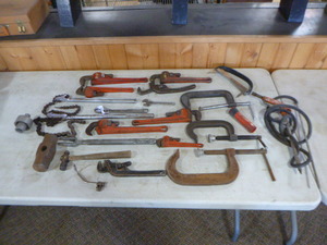 lot 159 image: Garage Tools