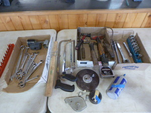 lot 164 image: Garage Tools