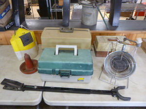 lot 165 image: Fishing Items