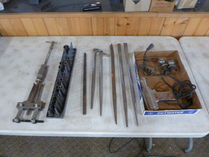 lot 166 image: Garage Tools