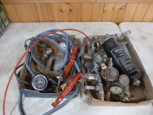 lot 186 image: Garage Items