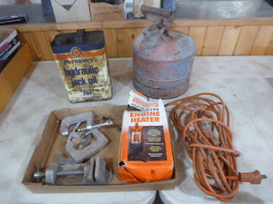 lot 190 image: Garage Items