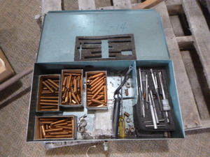 lot 202 image: Machinist Items