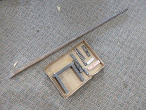 lot 207 image: Garage Items
