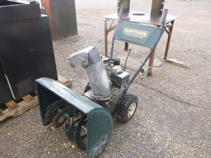 lot 223 image: Craftsman Snowblower