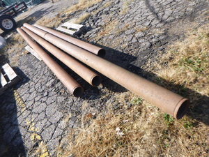 lot 10 image: 4 Metal Pipes