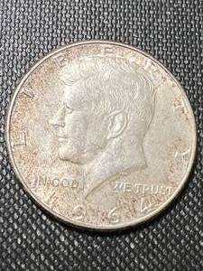 lot 57 image: 1964 US KENNEDY HALF DOLLAR