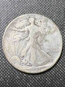 lot 71 image: 1941 US WALKING LIBERTY HALF DOLLAR