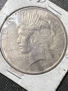lot 82 image: 1927-D US PEACE SILVER DOLLAR