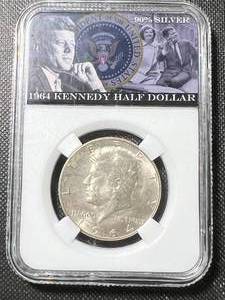 lot 17A image: 1964 US KENNEDY HALF DOLLAR SLABBED