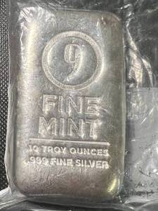 lot 31A image: 10 TROY OZ .999 FINE SILVER 9 FINE MINT BAR