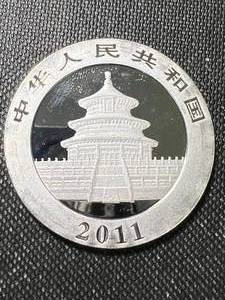lot 47A image: 2011 CHINESE PANDA 1 TROY OZ .999 FINE SILVER