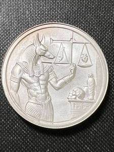 lot 52A image: 2 TROY OZ .999 FINE SILVER ROUND