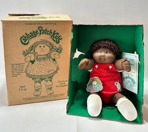 Vintage 1983 CABBAGE PATCH Brown Loops Black Boy w Dimple, Brown Eyes&nbsp