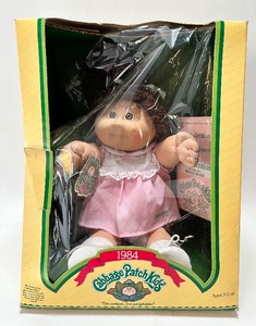 Vintage 1984 CABBAGE PATCH Brown Double Pony Girl w Dimple, Brown Eyes, MIB - Chinese