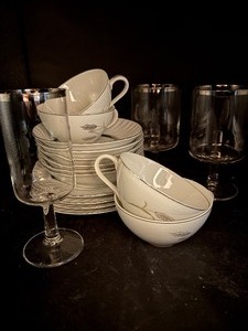 lot 15 image: Vintage Mikasa 474 Silver Swirl and more