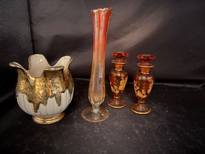 lot 20 image: Glass Decor and more