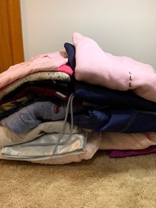 lot 148 image: New with Tag, Size Large, Womens Clothing